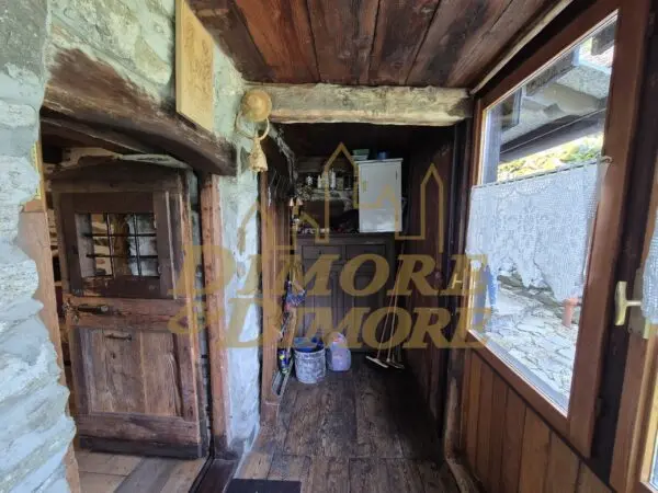 Porzione Di Casa via Ronchi Dentro, Vanzone Con San Carlo