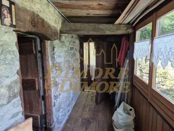 Porzione Di Casa via Ronchi Dentro, Vanzone Con San Carlo