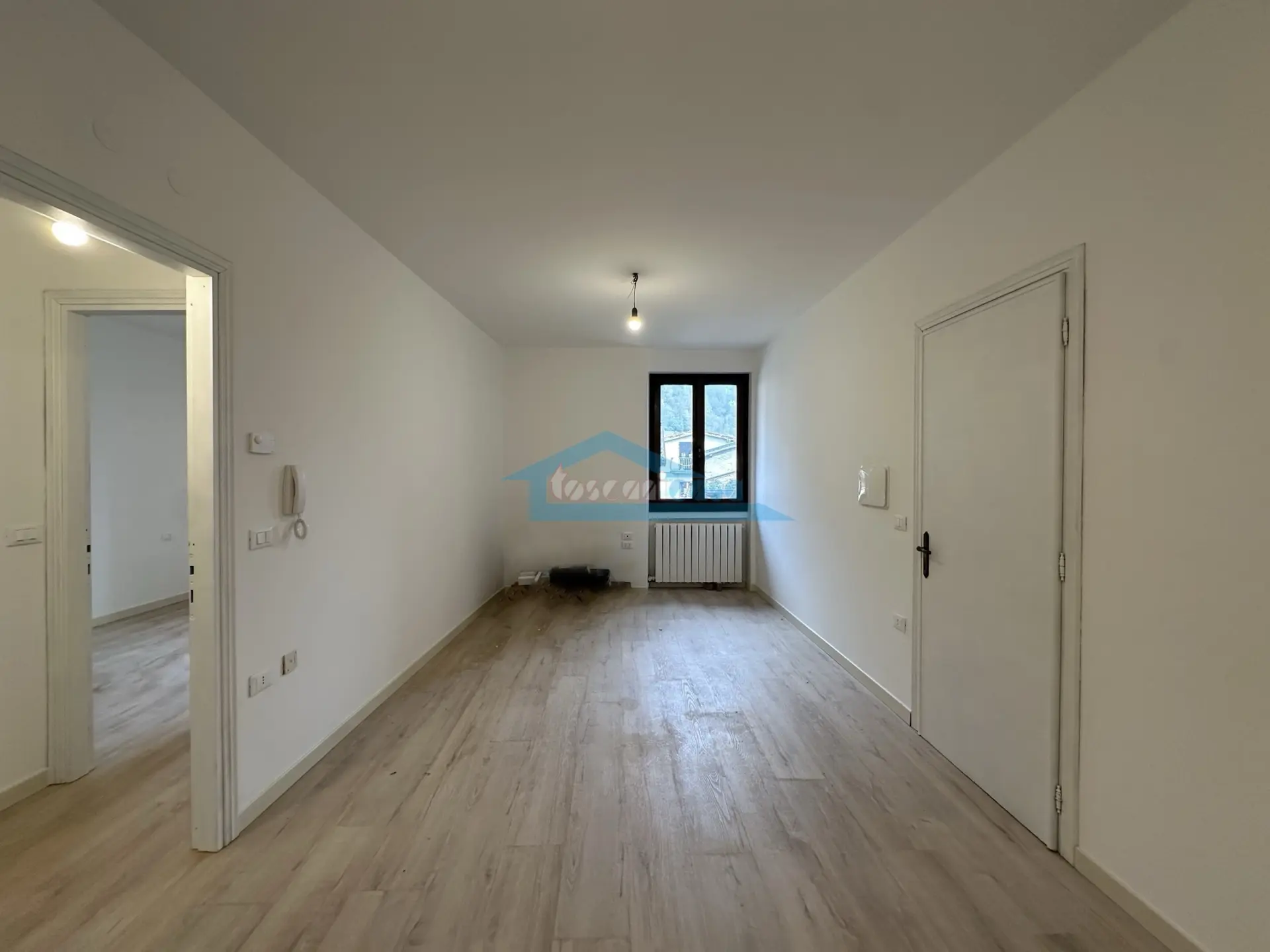 Immagine per Bilocale in vendita a Marone via Vesto 11