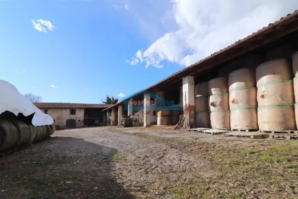 Casale via Venezia 26, Palazzolo Sull'Oglio