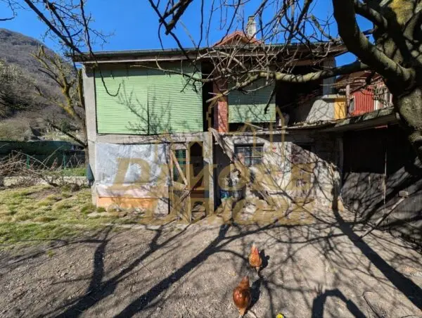 Villa Trifamiliare via Fratelli Borghini 8, Anzola D'Ossola
