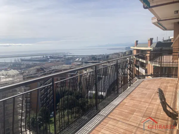 Bilocale via Samo 4, Sestri Ponente, Genova