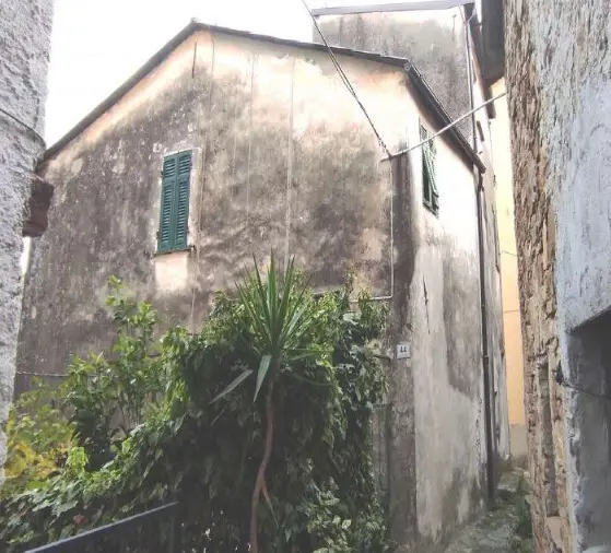Terratetto via Degli Orti 44, Imperia