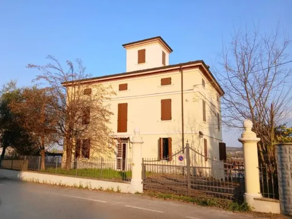 Villa via Modenese 1205, Vignola