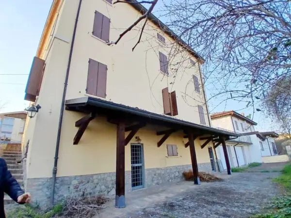Villa via Modenese 1205, Vignola