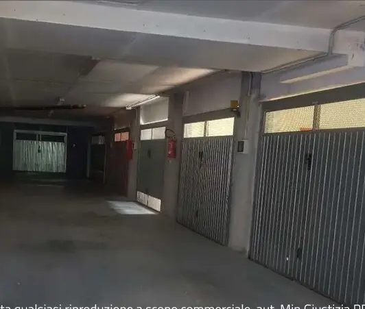 Garage via Giuseppe Airenti 44, Imperia