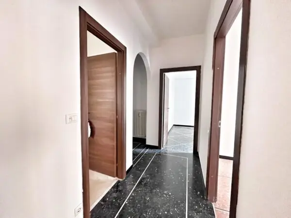 Monolocale via Alessandro Lamarmora 11, Rapallo