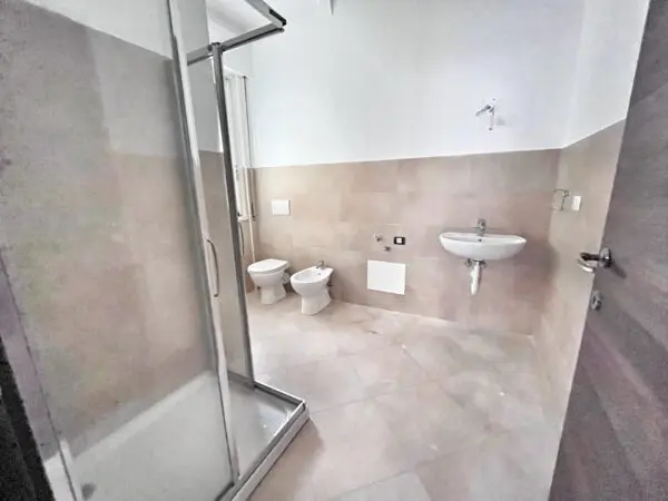 Monolocale via Alessandro Lamarmora 11, Rapallo