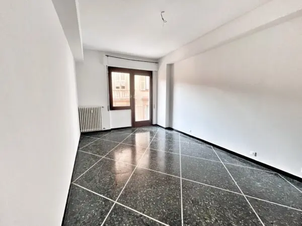 Monolocale via Alessandro Lamarmora 11, Rapallo