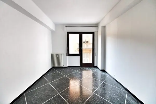 Monolocale via Alessandro Lamarmora 11, Rapallo