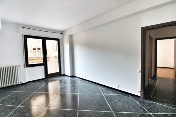 Monolocale via Alessandro Lamarmora 11, Rapallo