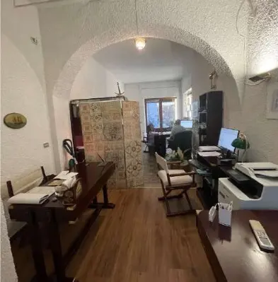 Negozio via Brigate Partigiane 7, Lavagna