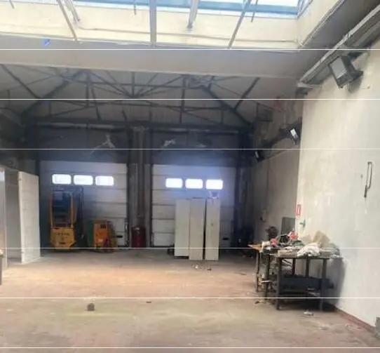 Immagine per Industriale in asta a Follo via Trieste 4