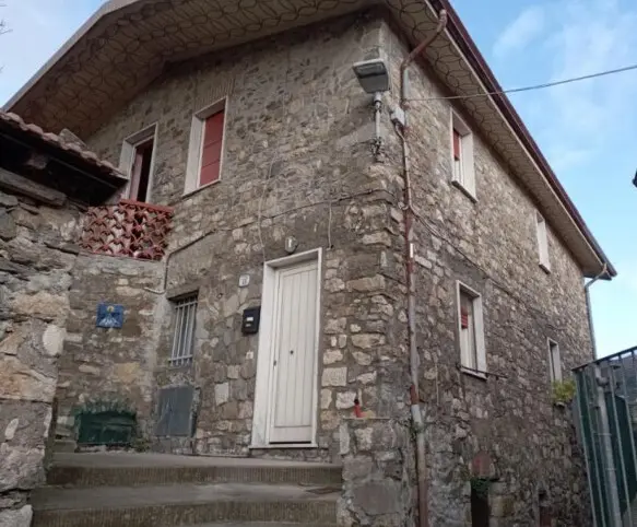 Quadrilocale via Castello 45, Sarzana