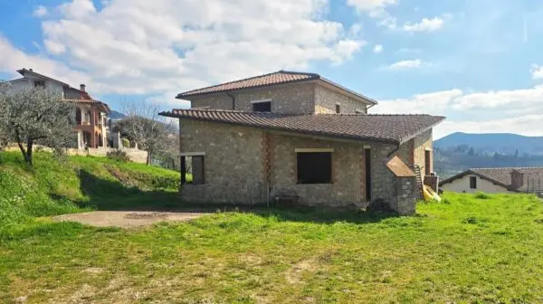 Villa via Pagliericci 15, Montecchio