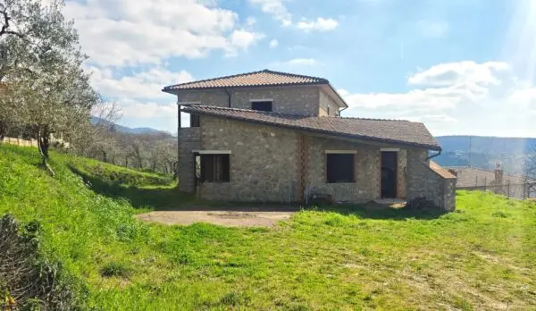 Villa via Pagliericci 15, Montecchio