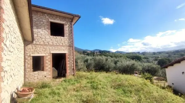 Villa via Pagliericci 15, Montecchio