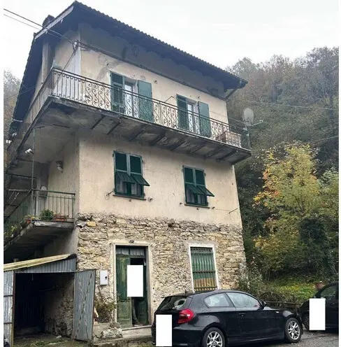 Appartamento via Frazione Fascia Di Carlo 19, Torriglia