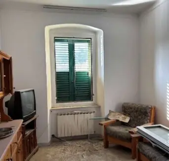 Appartamento via Iv Novembre 8, Savignone