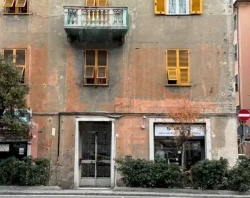 Appartamento via Merano 25/4, Sestri Ponente, Genova