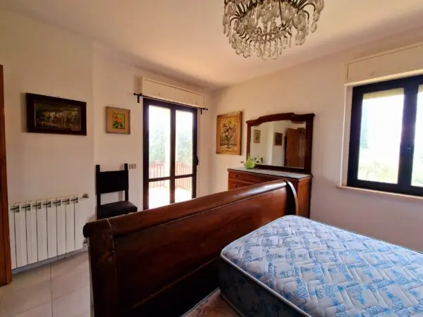 Porzione Di Casa via San Martino, Montecchio