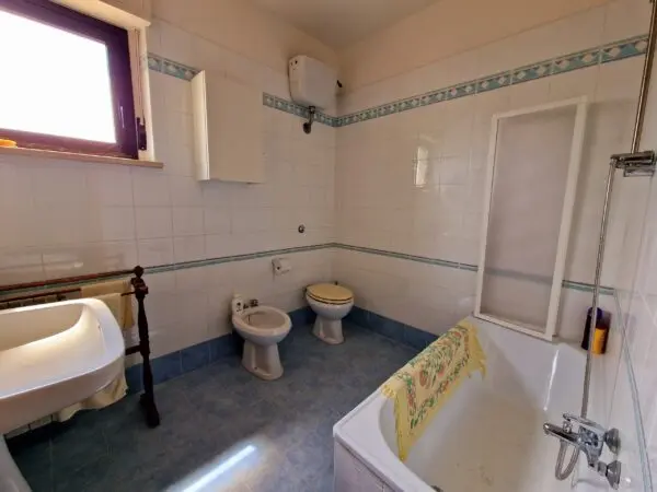 Porzione Di Casa via San Martino, Montecchio
