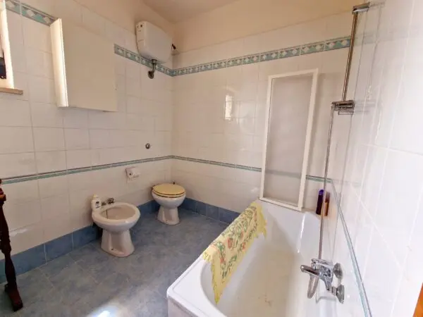 Porzione Di Casa via San Martino, Montecchio