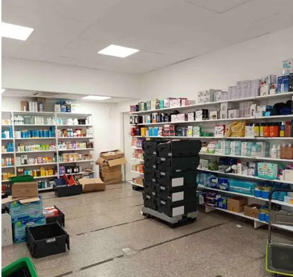 Show Room via Sestri 63, Sestri Ponente, Genova
