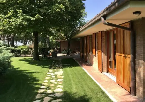 Porzione Di Casa via Barcaglione, Ancona