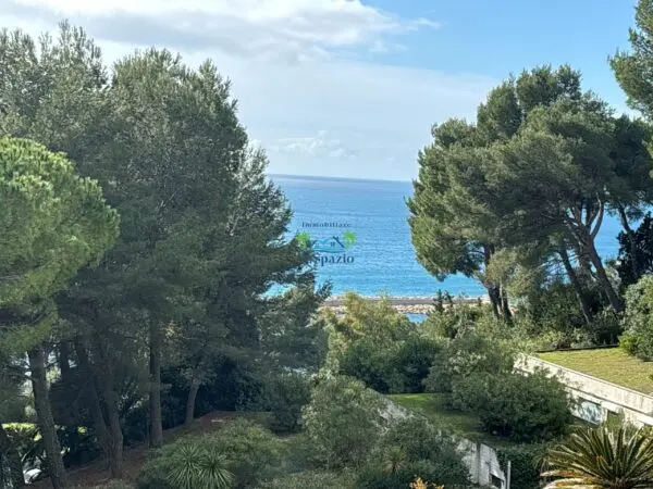 Bilocale via Aurelia 48, Andora