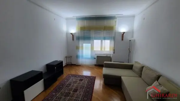 Trilocale via Gian Pietro Sery 14a, Sestri Ponente, Genova