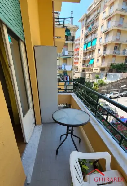 Trilocale via Gian Pietro Sery 14a, Sestri Ponente, Genova