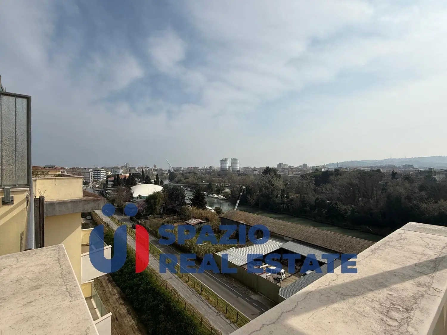 Immagine per Attico in vendita a Pescara via Del Circuito 231