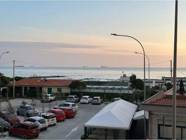 Monolocale viale Litoraneo, Sarzana
