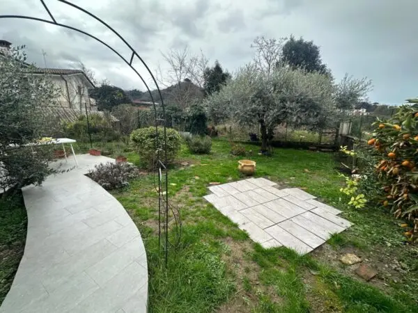 Terratetto via Carriona 117, Carrara