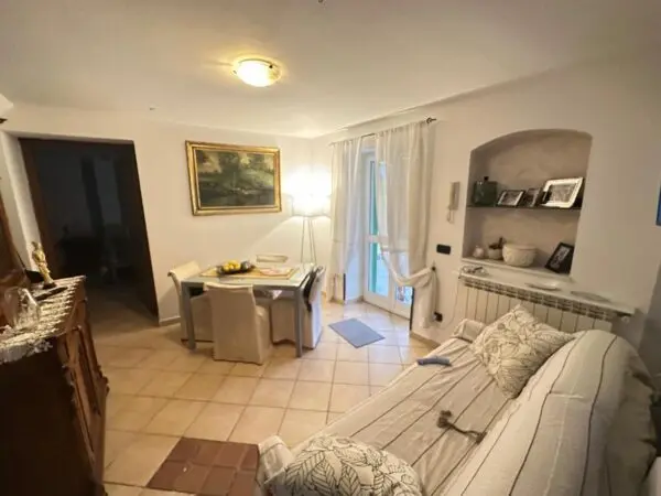 Terratetto via Carriona 117, Carrara