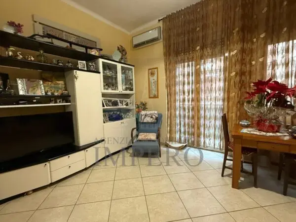 Quadrilocale via Martiri Della Liberta 9, Ventimiglia