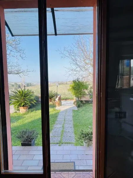 Villa A Schiera via Battinebbia, Jesi