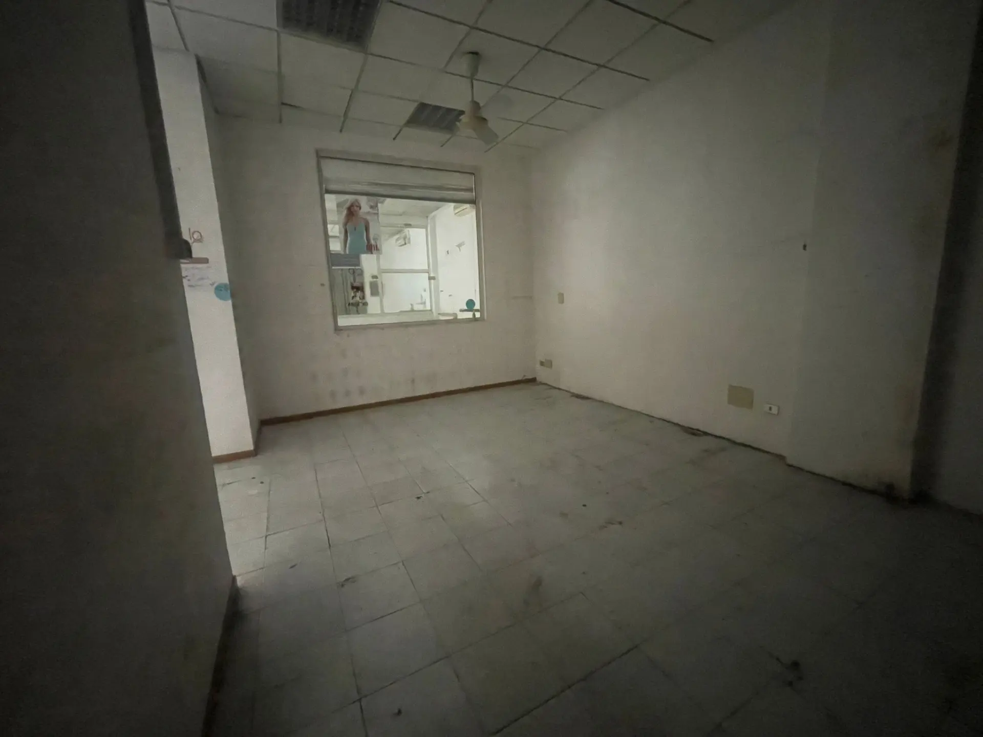 Immagine per Locale commerciale in vendita a Ancona via Conca