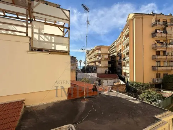 Quadrilocale via Vittorio Veneto 30, Ventimiglia