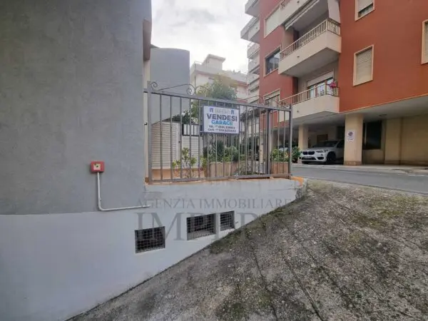 Garage via Asse 85, Ventimiglia
