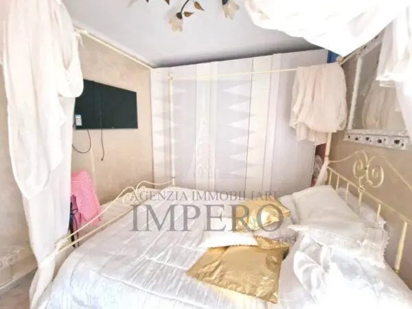 Quadrilocale via San Secondo 13, Ventimiglia