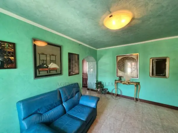 Quadrilocale via Giuseppe Garibaldi 26, Ventimiglia