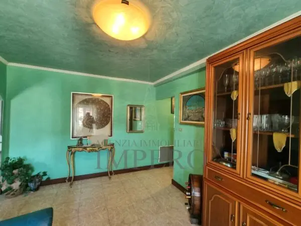 Quadrilocale via Giuseppe Garibaldi 26, Ventimiglia