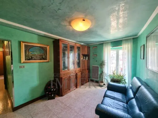 Quadrilocale via Giuseppe Garibaldi 26, Ventimiglia