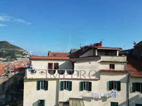 Quadrilocale via Giuseppe Garibaldi 26, Ventimiglia