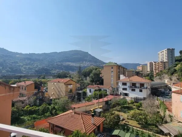 Trilocale corso Limone Piemonte 112, Ventimiglia