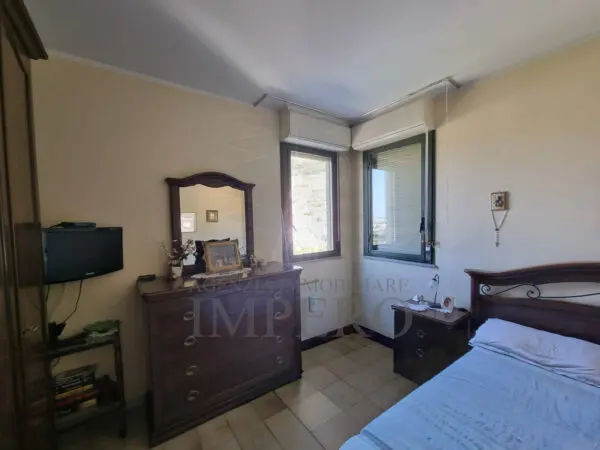 Appartamento via Garibbe 5, Vallecrosia