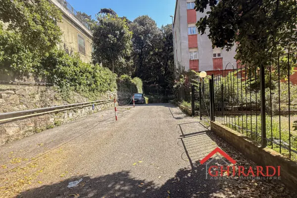 Posto Auto Genova