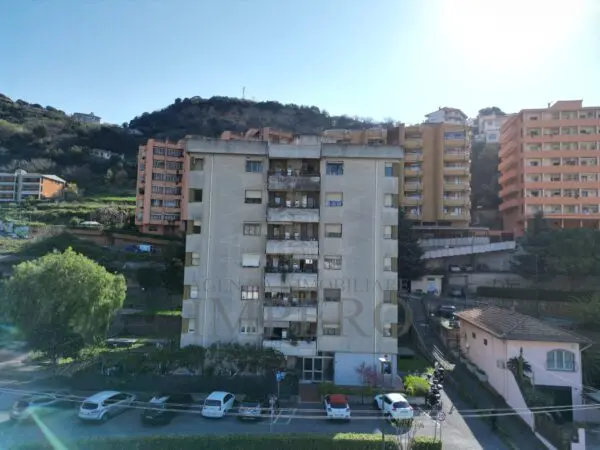 Appartamento via Garibbe 5, Vallecrosia